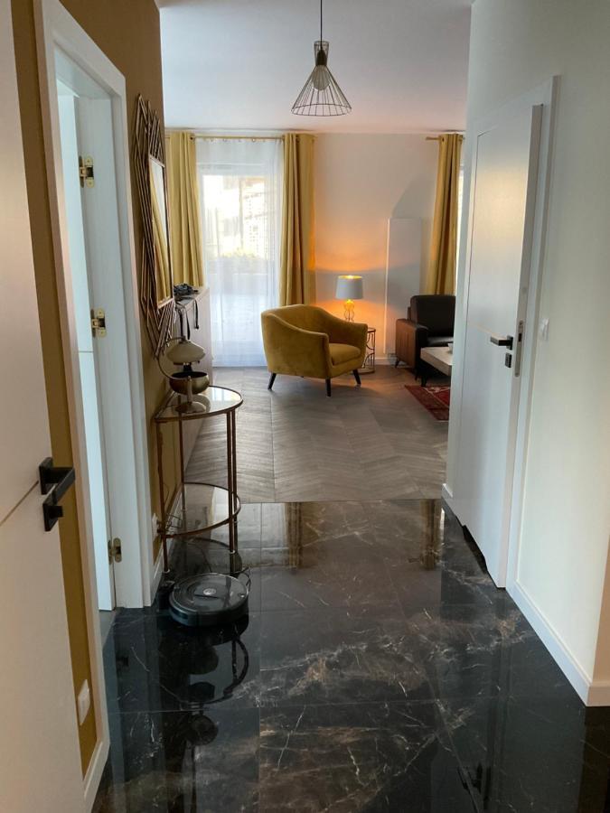 Apartament „Dwie Wieze” Apartment Katowice Ngoại thất bức ảnh